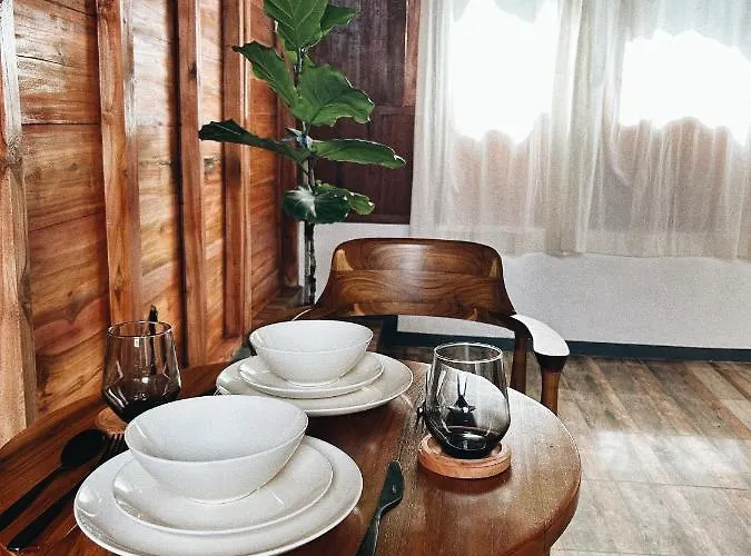 アパート Sangat Indah Wooden House *