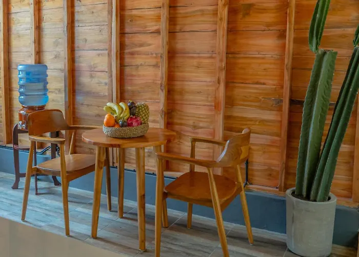 アパート Sangat Indah Wooden House ウルワツ