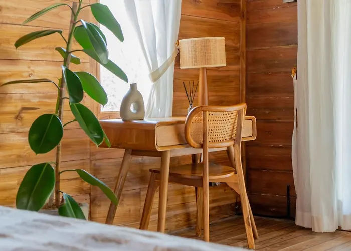アパート Sangat Indah Wooden House ウルワツ